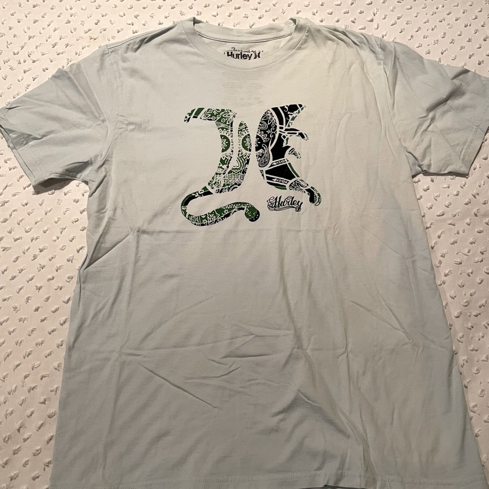 Hurley Tee- Men’s Medium